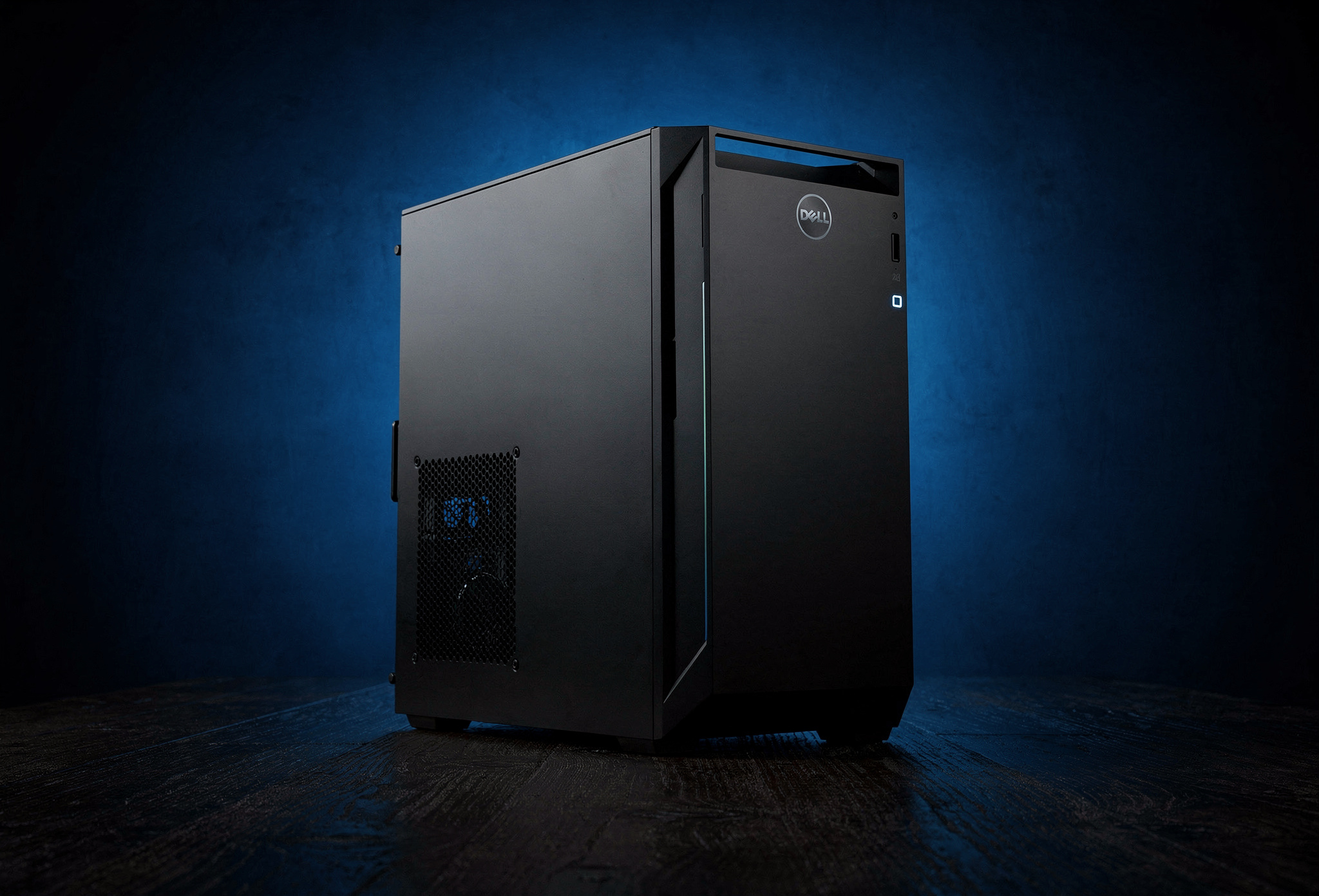 Desktop vs. Laptop: Choosing the Right Hardware for Your Team